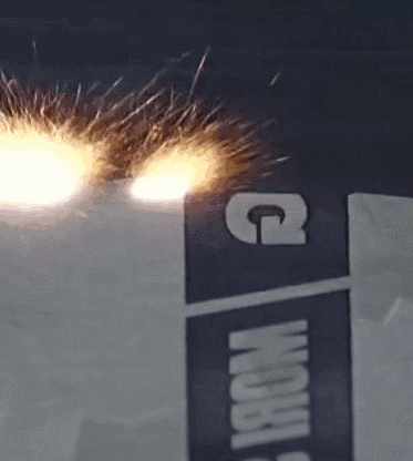M9Y06VE0GA0NH.gif