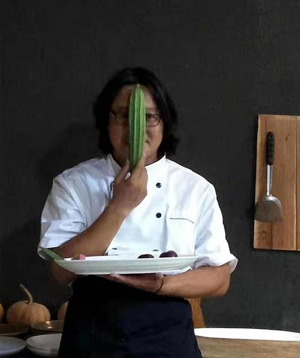 设计人物｜闫峰：我发现我自己是一个可以生活在乡村的农民