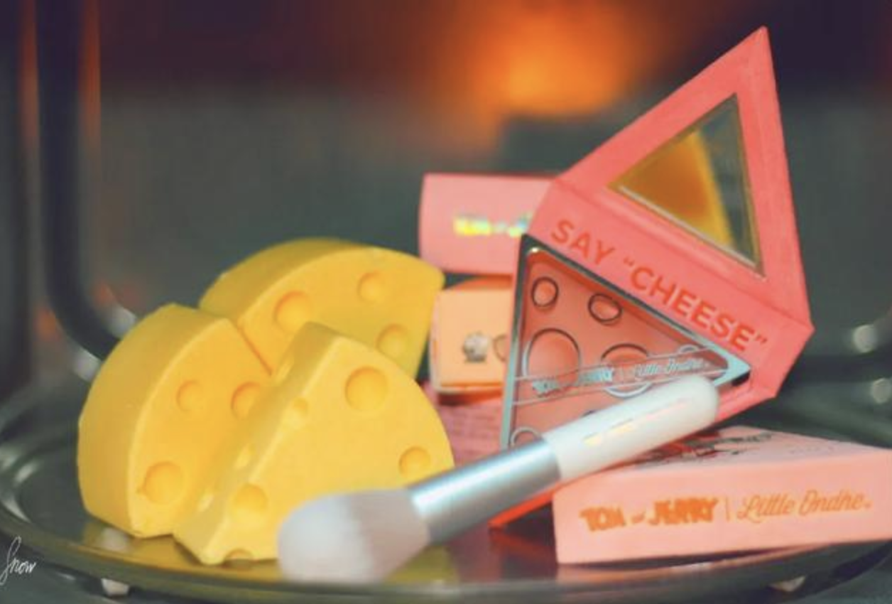 这些动画IP联名彩妆，看完就想all in