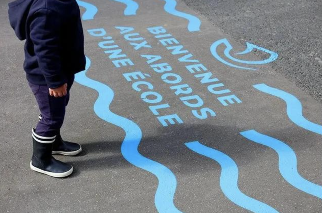 疫情设计 | 一米就是爱你的距离