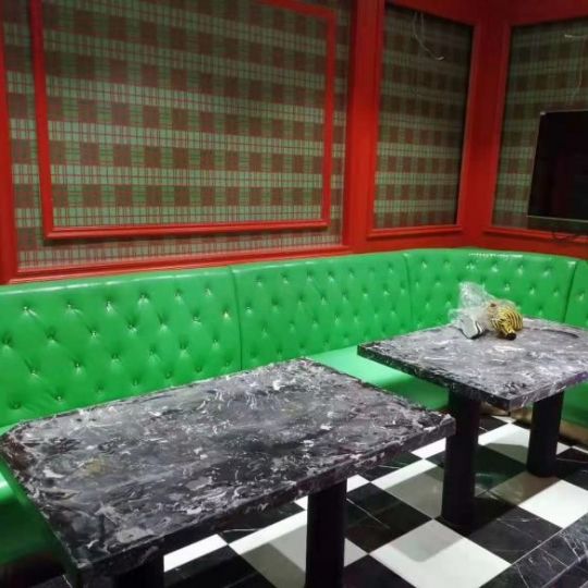 西安酒吧沙发桌椅厂家工程案例：宝鸡那里酒吧