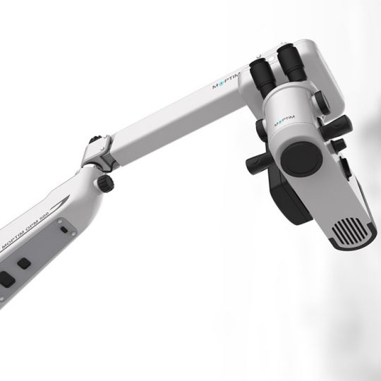 立式手术显微镜设计