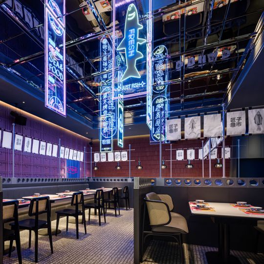 烤鱼品牌空间设计，“鱼市”酷起来没其它店什么事了